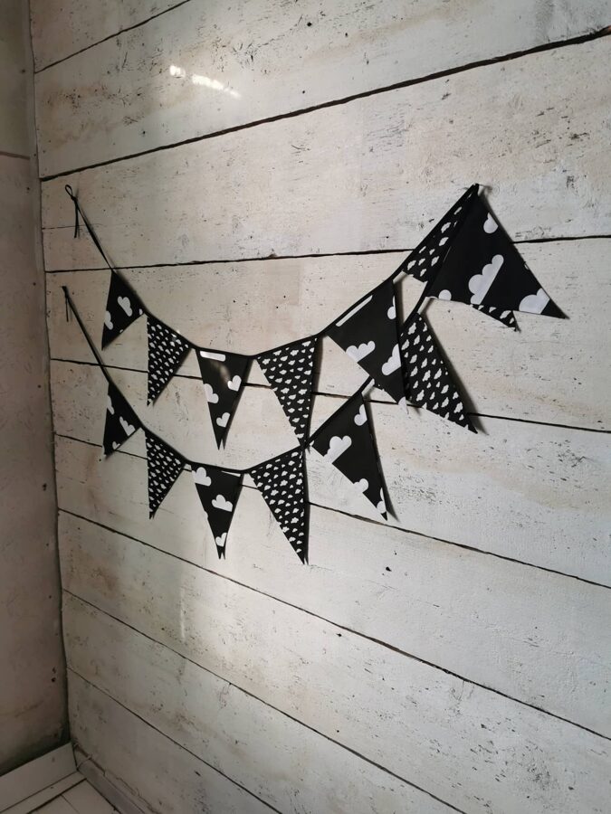 Karodziņu virtene "Gubu mākoņi" Image 4