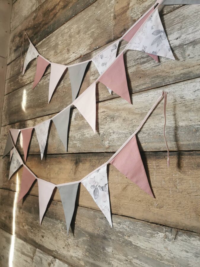 Karodziņu virtene "Ziedu dūmaka" Image 3