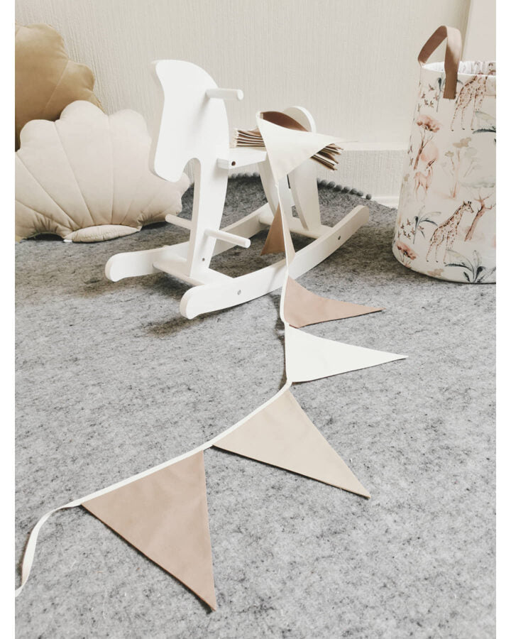 Karodziņu virtene "Trīs toņi" Image 5