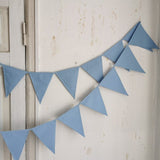 Karodziņu virtene "Sala Atlantijas okeānā" Image