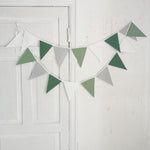 Karodziņu virtene "Zaļā pasaka" Image