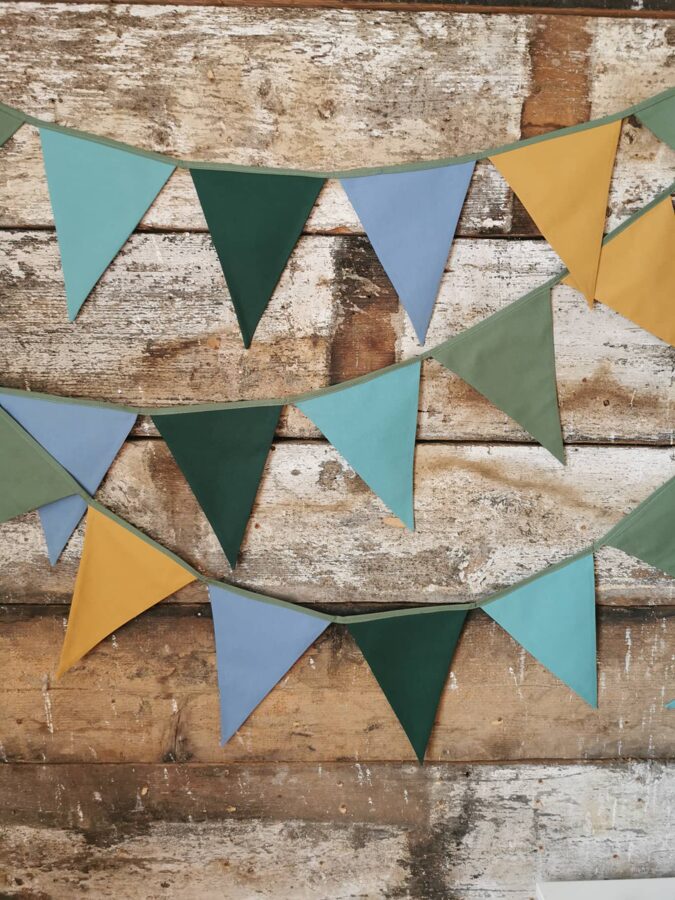 Karodziņu virtene "Medus mežā" Image 9