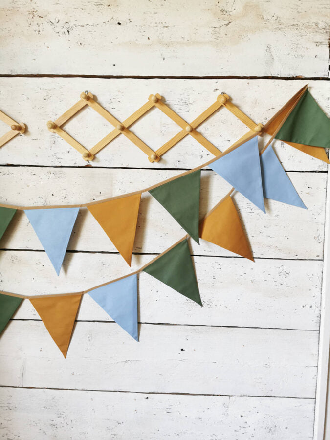 Karodziņu virtene "Rudens pikniks" Image