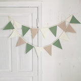 Karodziņu virtene "Koku galotnes" Image