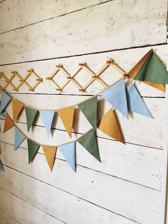 Karodziņu virtene "Rudens pikniks" Image