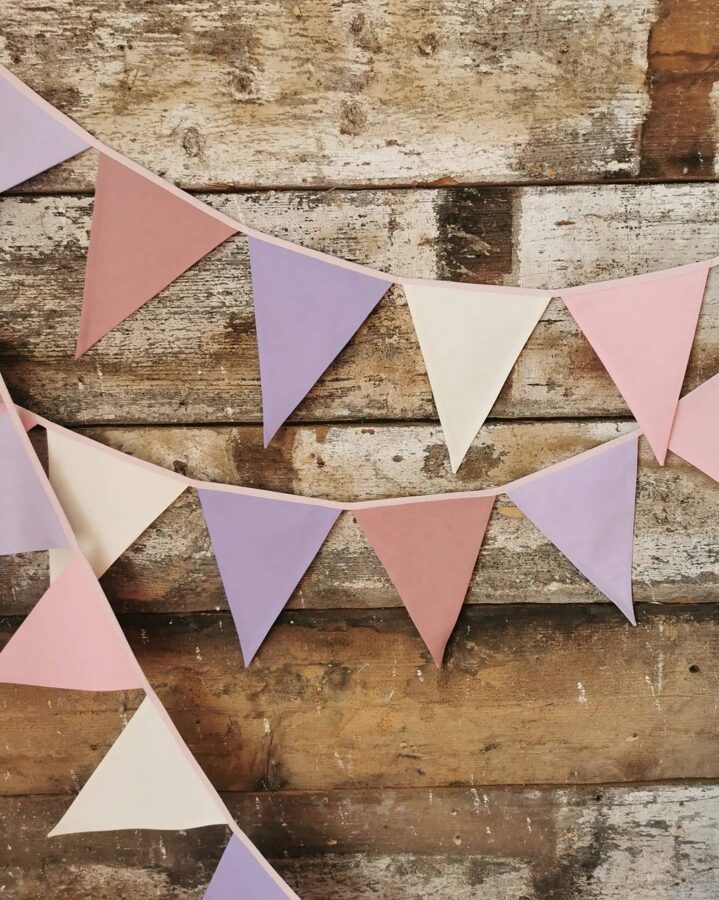 Karodziņu virtene "Pastelis" Image