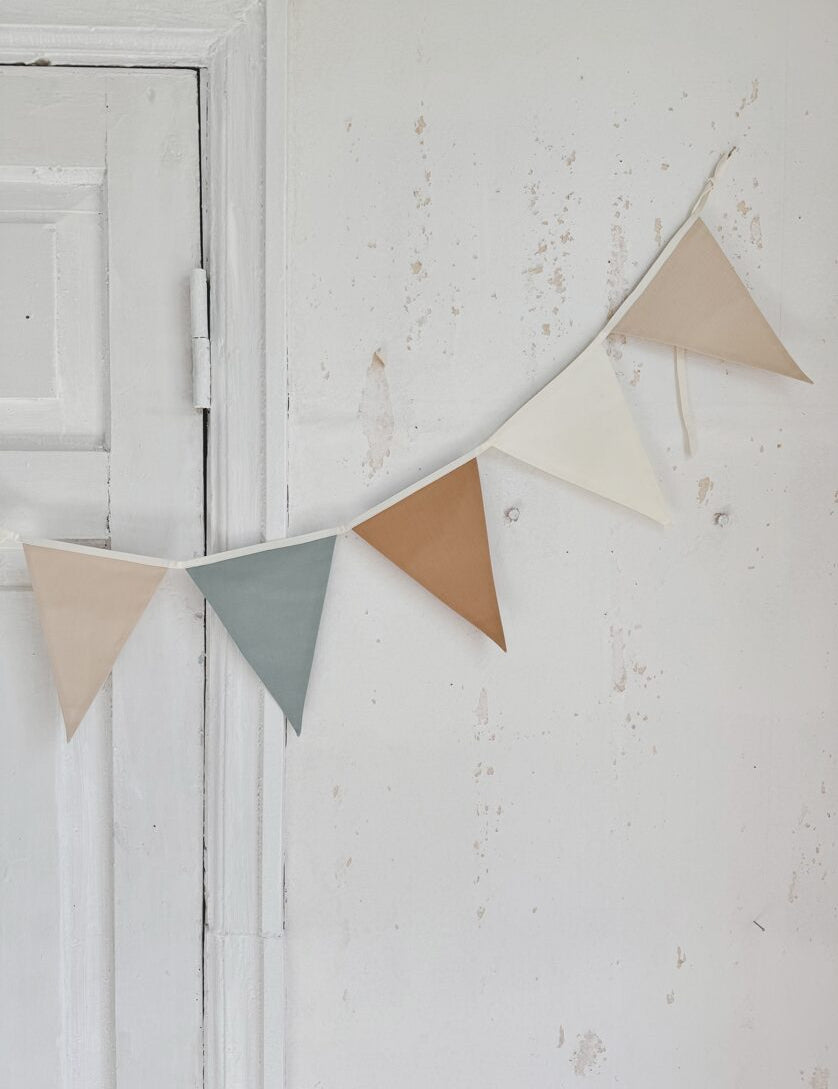 Karodziņu virtene "Ceļojums ar gaisa balonu" Image