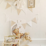 Karodziņu virtene "Laižos miegā" Image