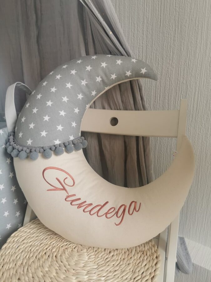 Dekoratīvs spilvens MĒNESS ZVAIGZNE Image