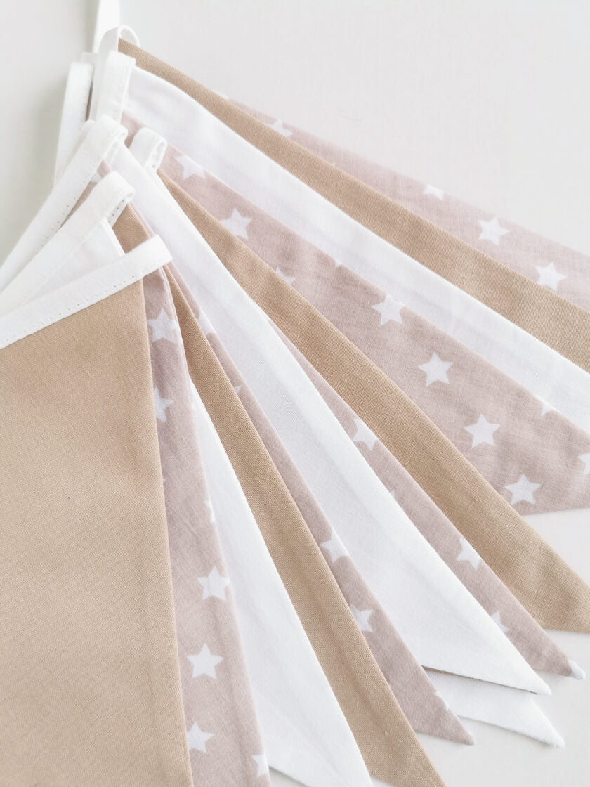 Karodziņu virtene "Zvaigžņu labrīti" Image 7