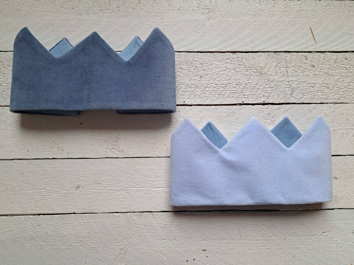 Galvas kronis "Laižam kosmosā" Image 2