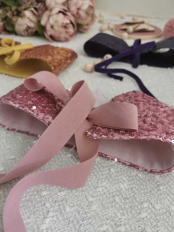 Galvas kronis "Gliteri un spīdumi" Image 6