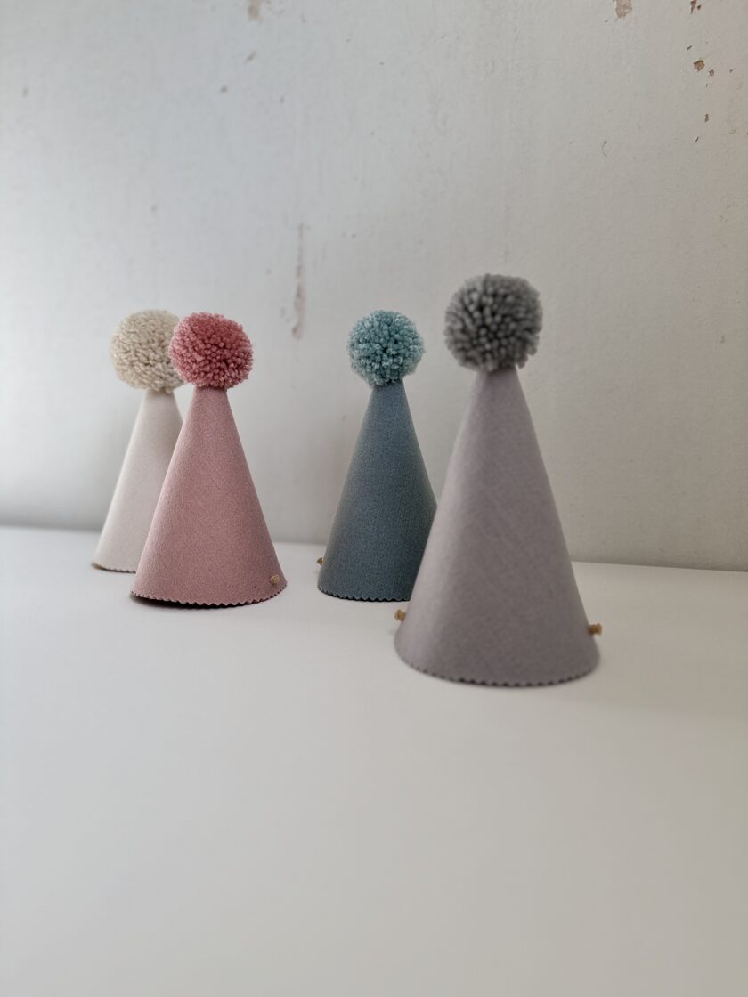 Cepurīte "Pelēks bumbulis" Image 3