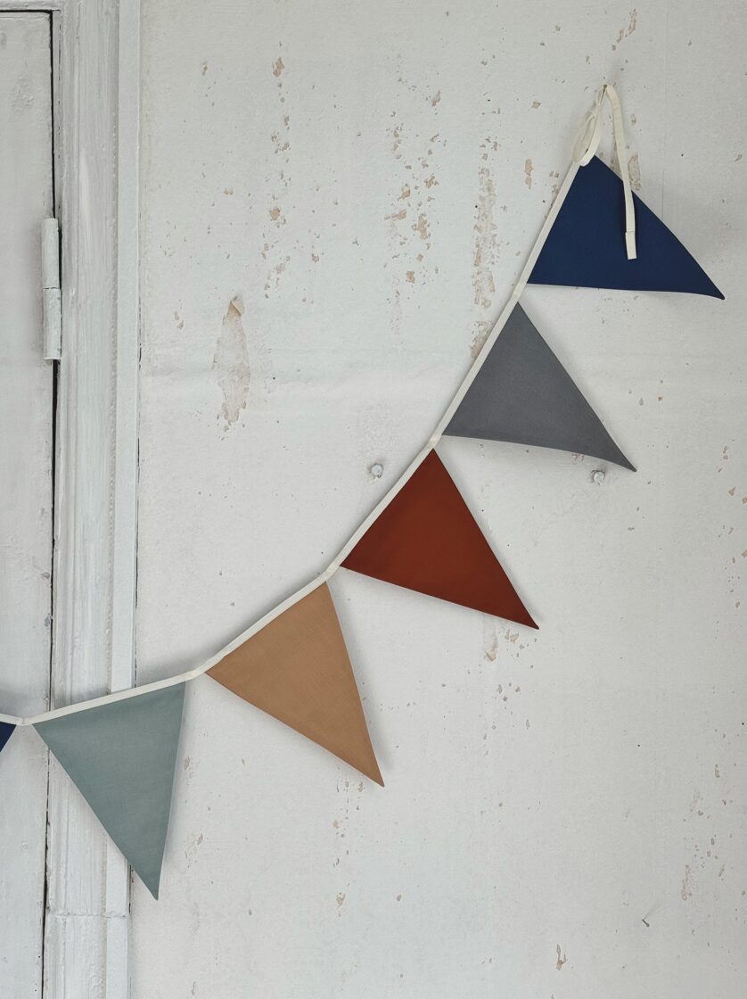 Karodziņu virtene "Svētki manā pagalmā" Image