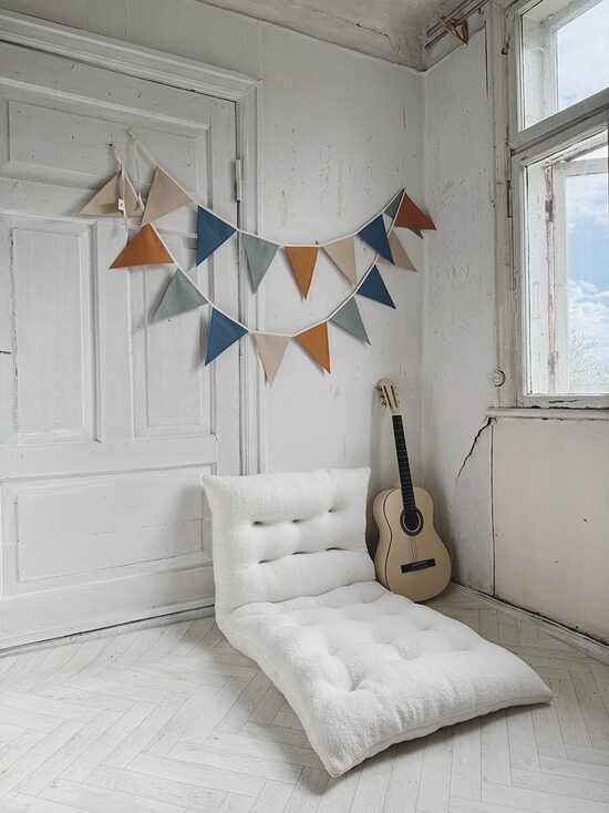 Karodziņu virtene "Ballīte pidžammā" Image