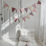 Karodziņu virtene "Uzaicinājums uz svinībām" Image