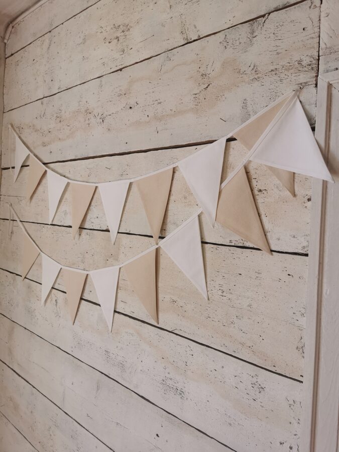 Karodziņu virtene "Laižos miegā" Image 5