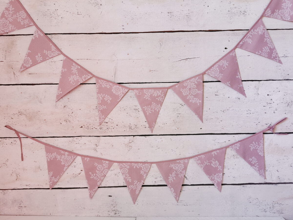 Karodziņu virtene "Mežģīņu raksts" Image 3