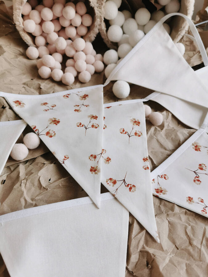 Karodziņu virtene "Kokvilnas lauki" Image 13