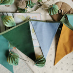 Karodziņu virtene "Medus mežā" Image 3