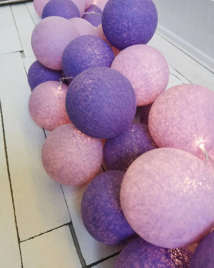 Kokvilnas bumbu virtene "Ceriņu dārzs" Image 6