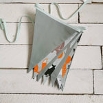 Karodziņu virtene "Zvēru diena" Image