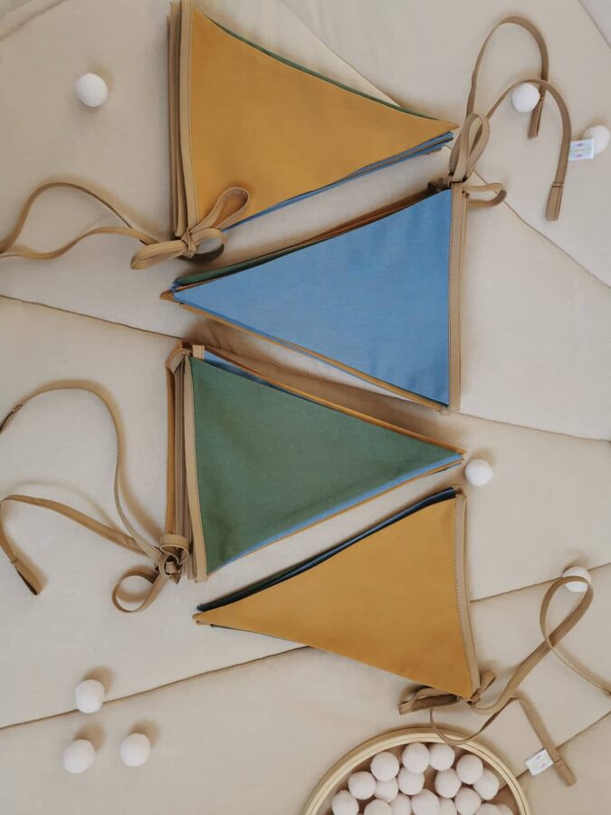 Karodziņu virtene "Rudens pikniks" Image 7