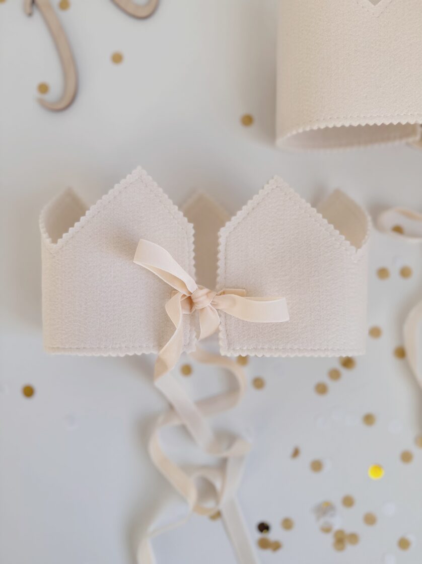 Kronis "Gaiši bēšs" Image