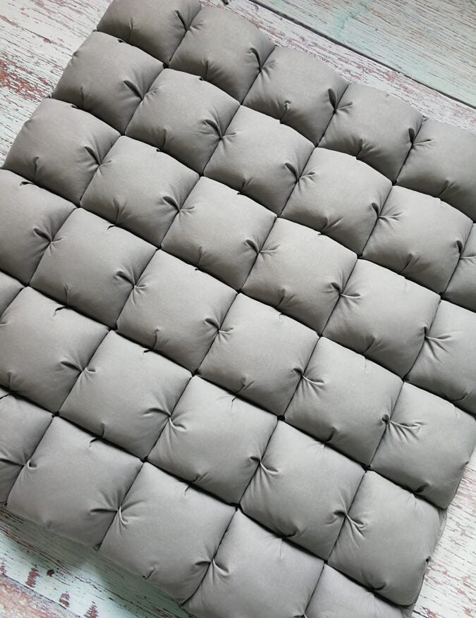 Mākoņsega PELĒKS Image