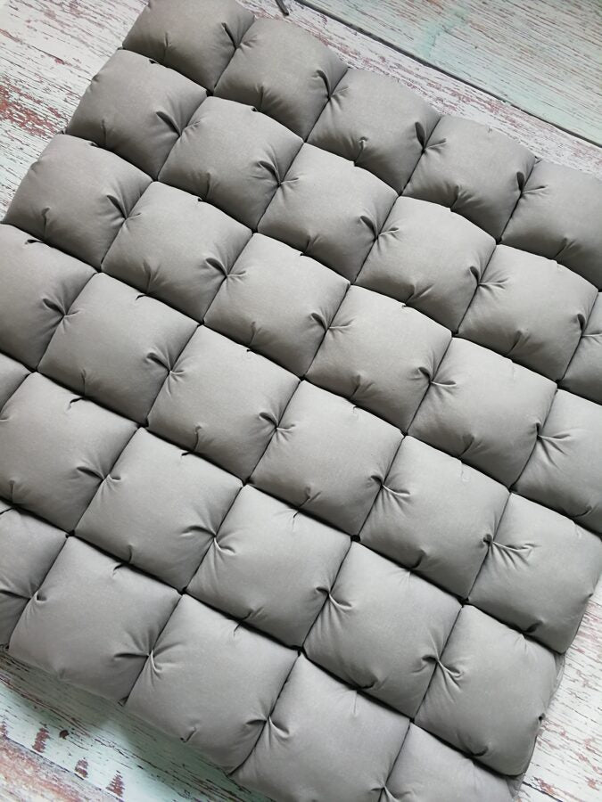 Mākoņsega PELĒKS Image