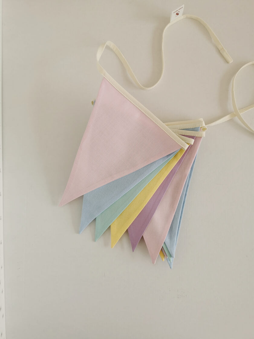 Karodziņu virtene "Bonbonga" Image 4