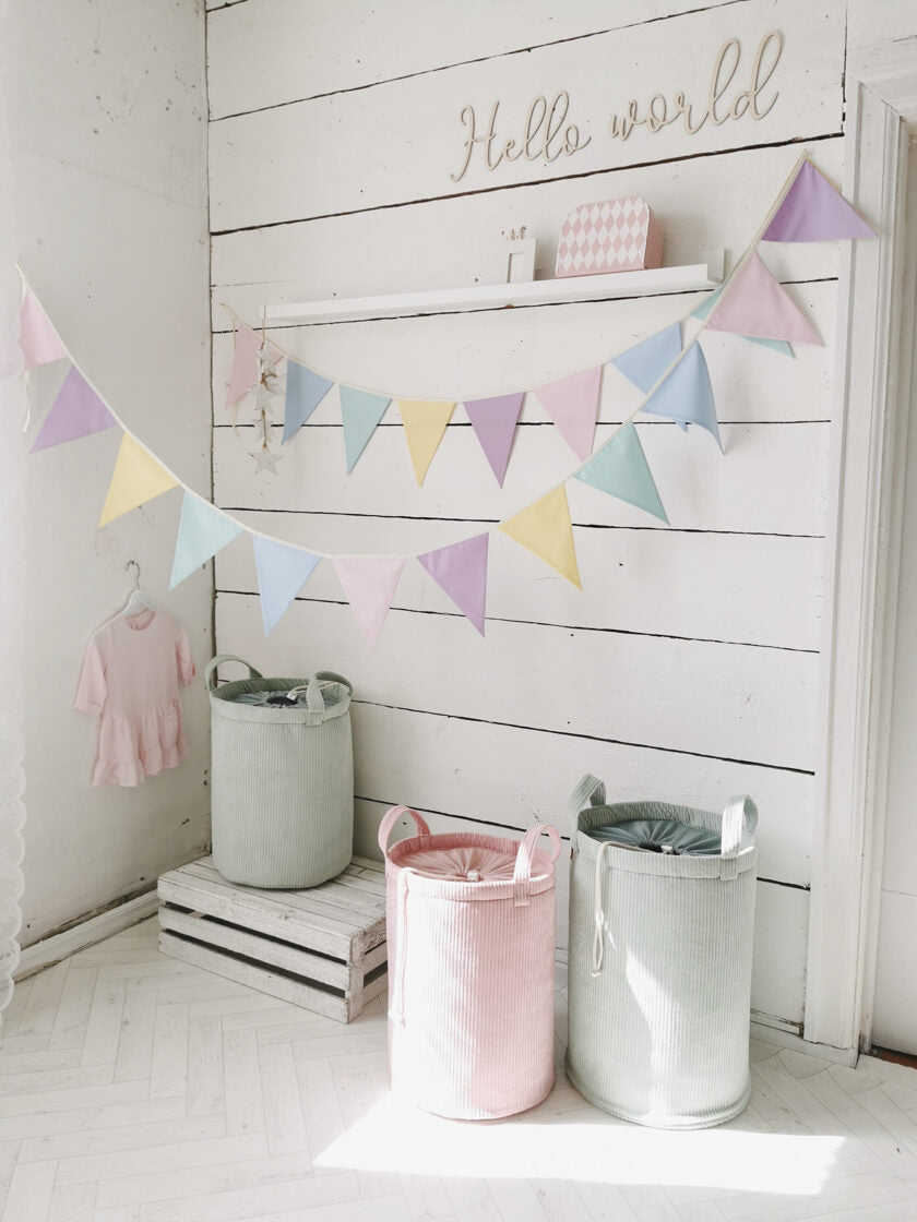 Karodziņu virtene "Bonbonga" Image