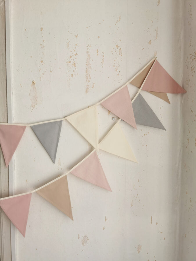 Karodziņu virtene "Sajūtu mākonis" Image 2