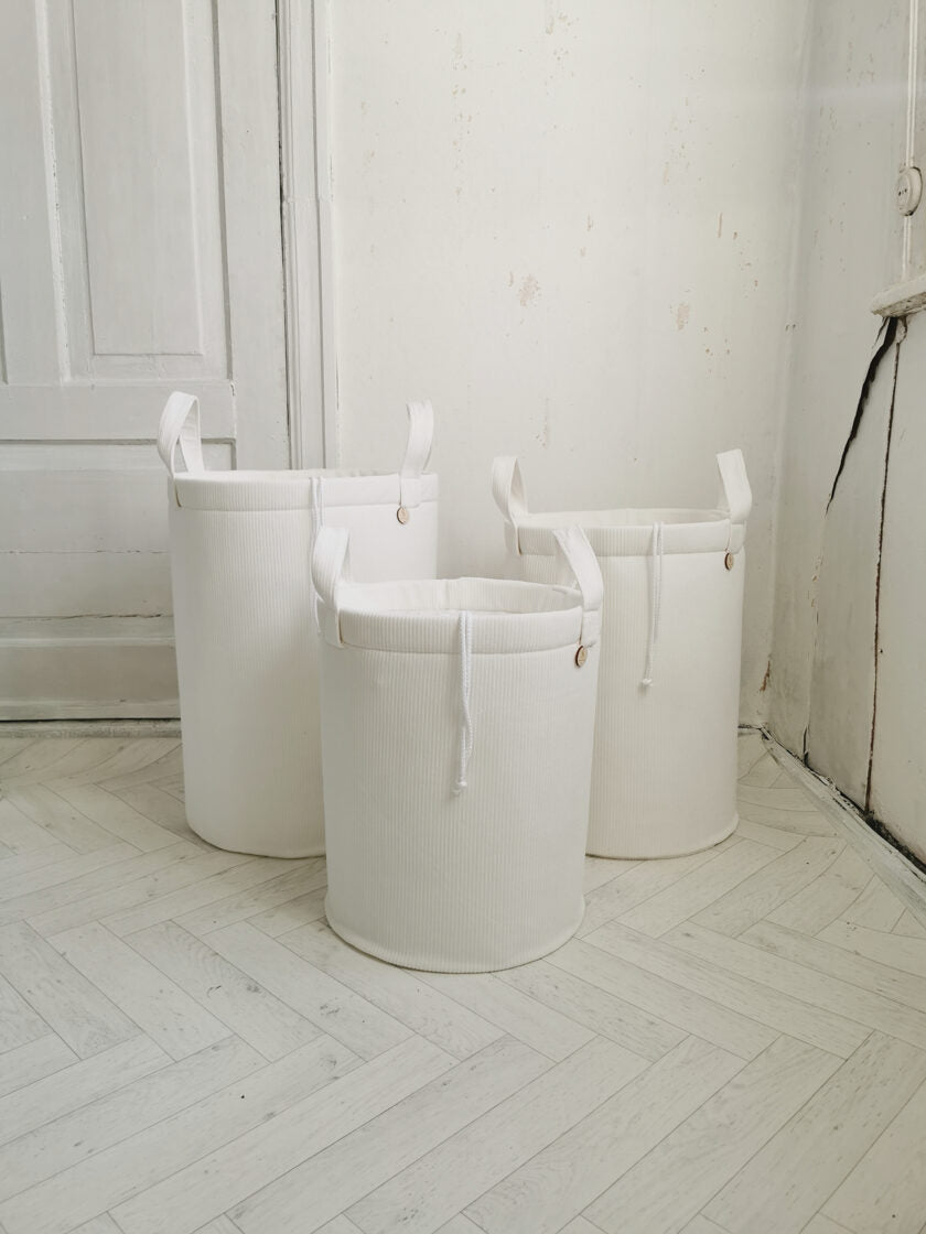 Mantu grozs "Baltā pasaka" Image