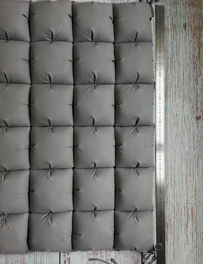 Mākoņsega PELĒKS Image