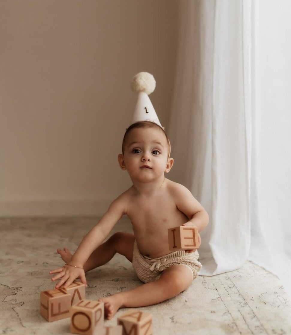 Cepurīte "Pienbalts bumbulis" Image