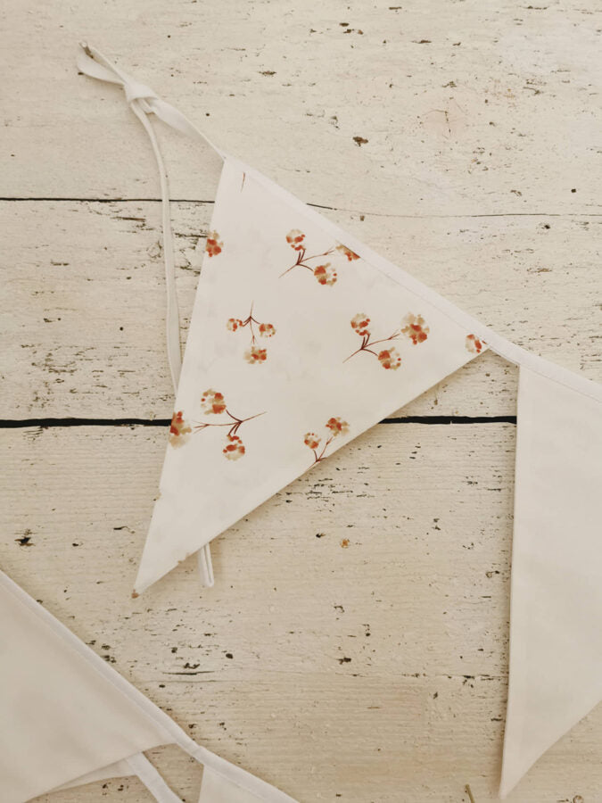 Karodziņu virtene "Kokvilnas lauki" Image 4