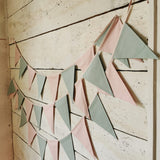 Karodziņu virtene "Mīļstāstiņš" Image